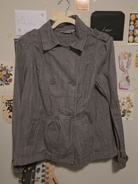 Lightweight Gray Double-Breasted Women’s Jacket (L)